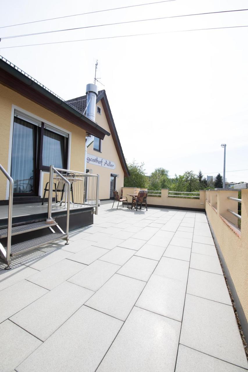 Landgasthof Adler Utzmemmingen Eksteriør billede